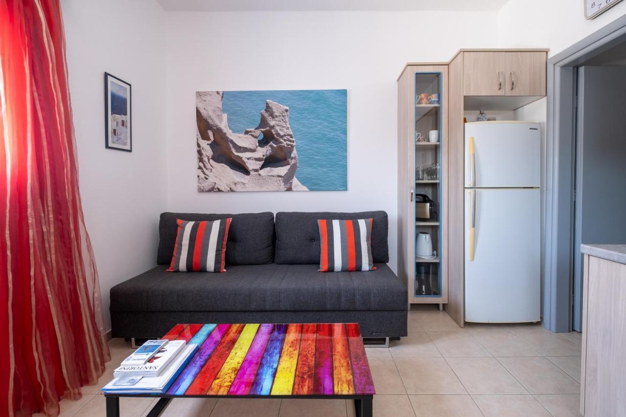 Adelphi Apartments Перисса Экстерьер фото